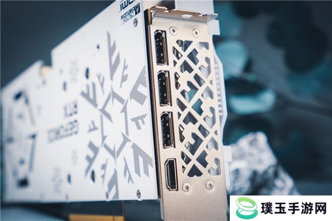 开启DLSS 4 步入4K游戏新门槛，耕升 GeForce RTX 5070 踏雪 OC 灵动来袭！