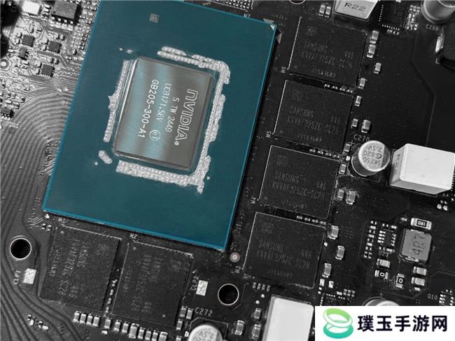 开启DLSS 4 步入4K游戏新门槛，耕升 GeForce RTX 5070 踏雪 OC 灵动来袭！