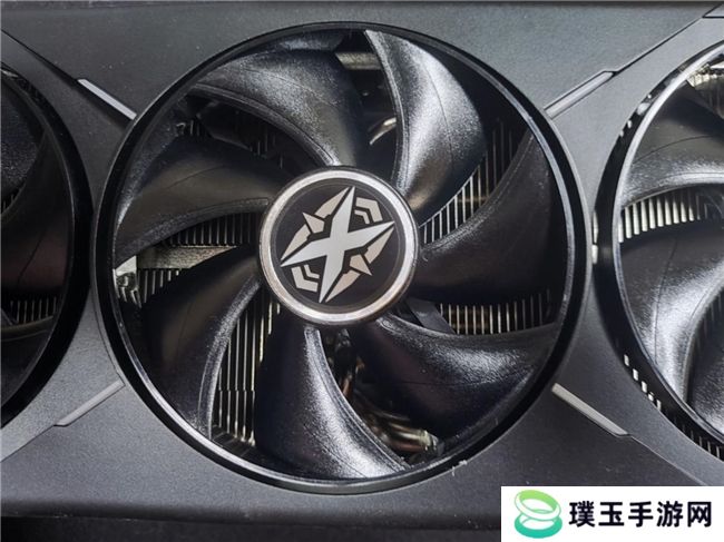 炫酷来袭，耕升 GeForce RTX 5070 Ti 炫光·超 OC带来超高性能